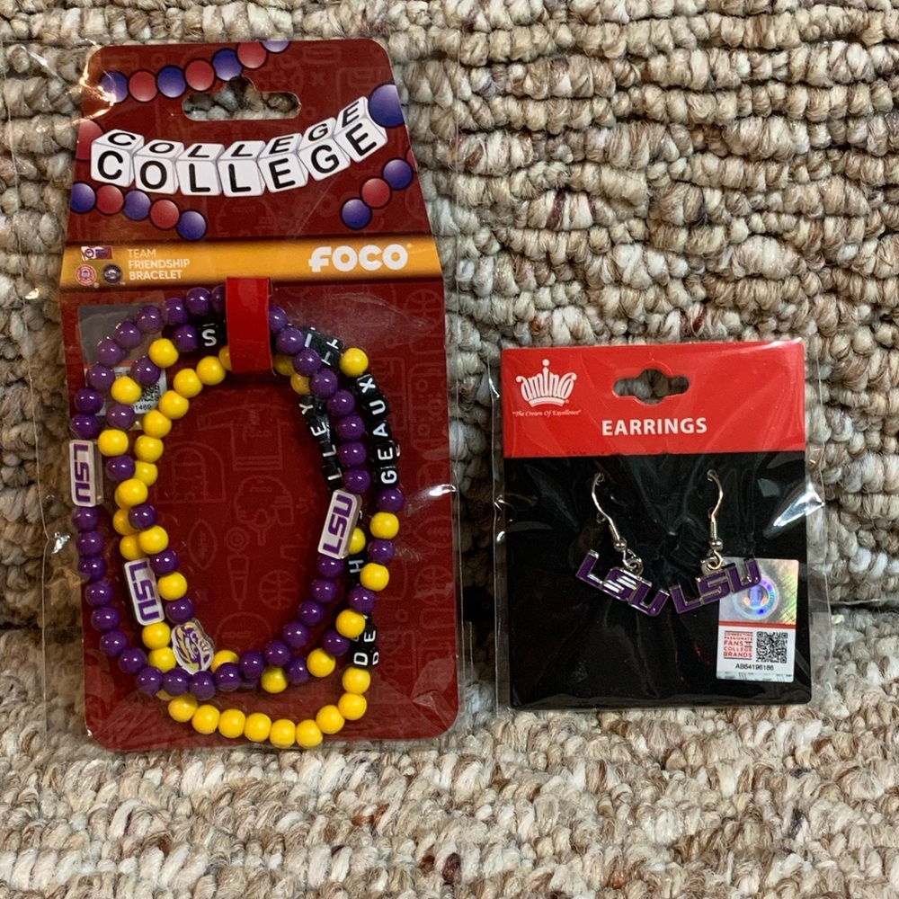 💜NEW LSU Bracelet/Earring Set